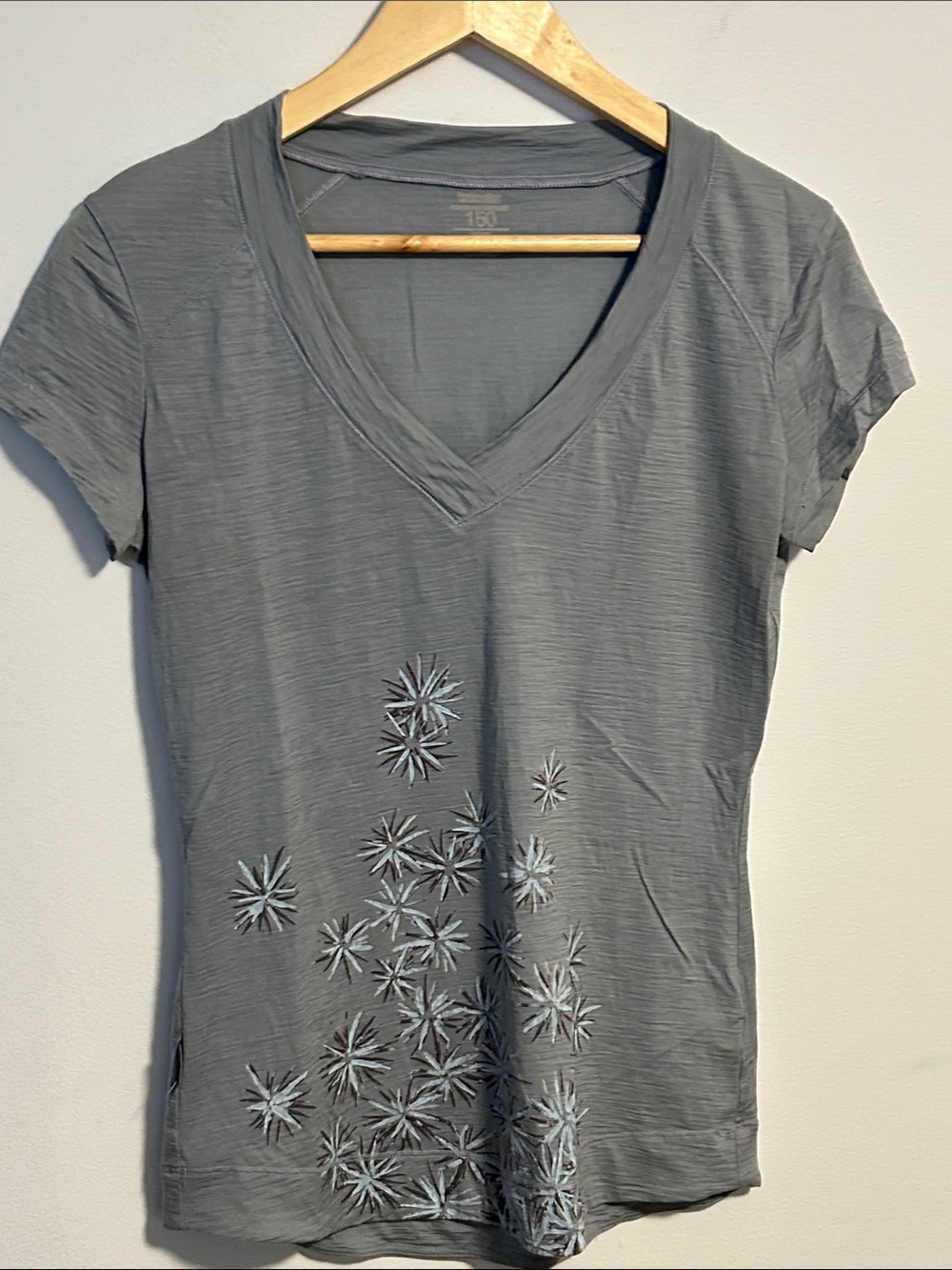 Icebreaker Gray V-Neck Short Sleeve Tee with Floral Embroidery